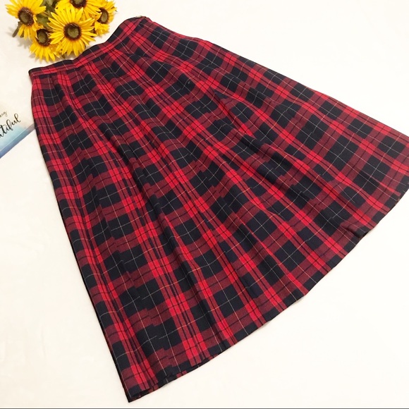 Hawksley&Wright Dresses & Skirts - Hawksley & Wright classic plaid wool maxi skirt